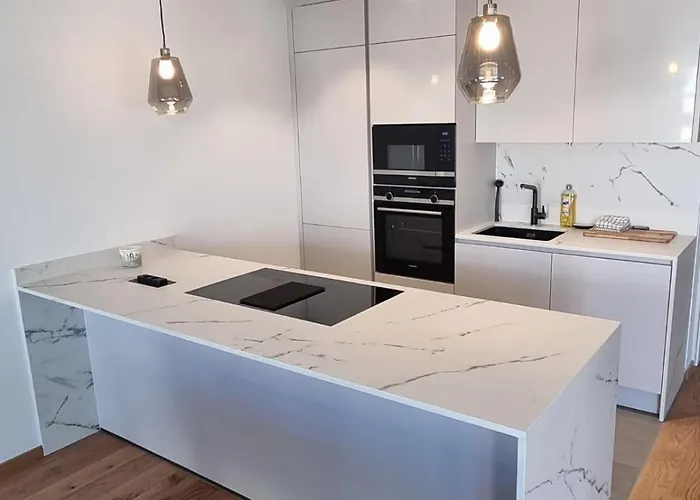 Elegant Two Bedroom In Center Appartement