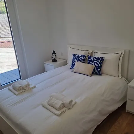 Elegant Two Bedroom In Center * Luxemburg